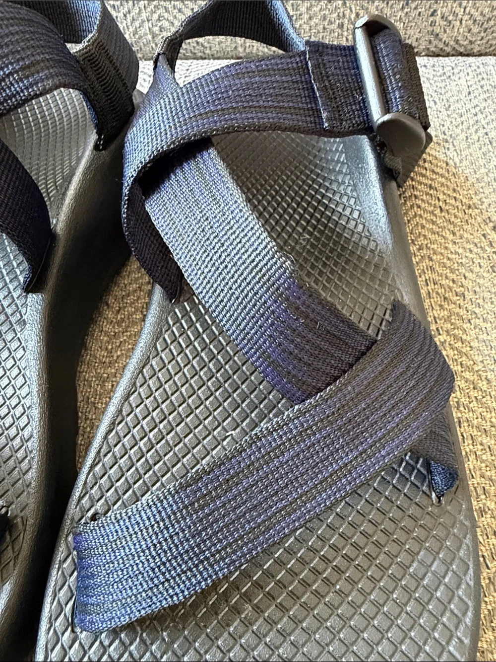 Chaco Men’s Z/Cloud Blue Striped Black Sandals Size: 9